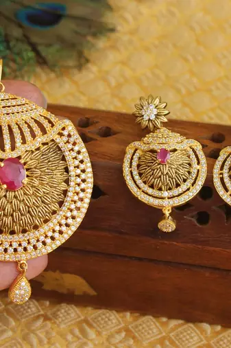 Designer matte finish cz pendant set