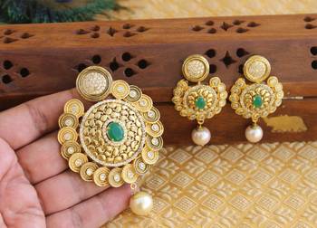 Designer matte finish cz pendant set 2