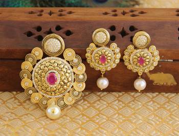 Designer matte finish cz pendant set 1