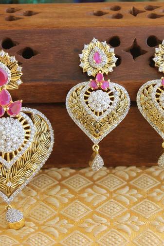 Designer matte finish cz pendant set