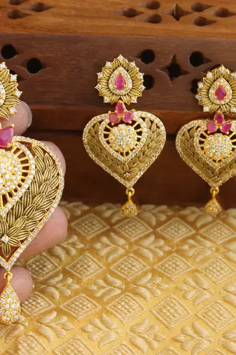 Designer matte finish cz pendant set