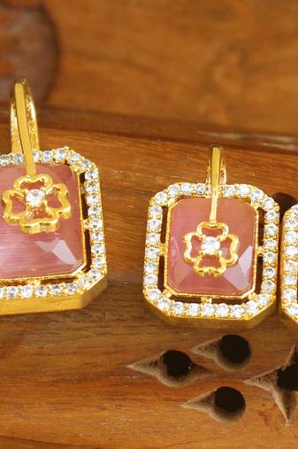 Designer gold plated cz stone pendant set