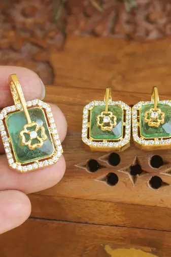 Designer gold plated cz stone pendant set