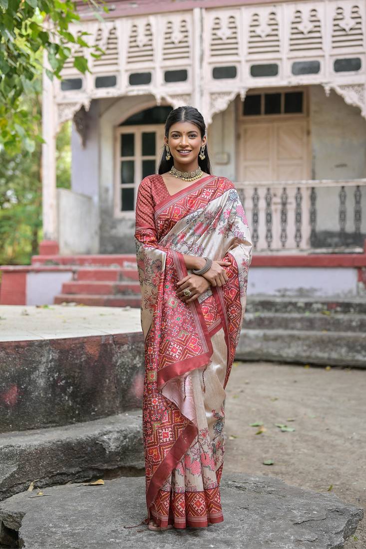 Coffee Tussar Silk Floral Printed Pallu And Border Saree With Blouse For Women