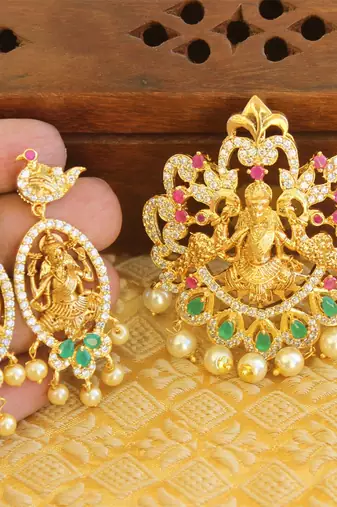 Designer gold plated cz temple pendant set