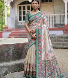Green Tussar Silk Floral Printed Pallu And Border Saree With Blouse For Women