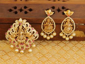 Designer gold plated cz temple pendant set 1