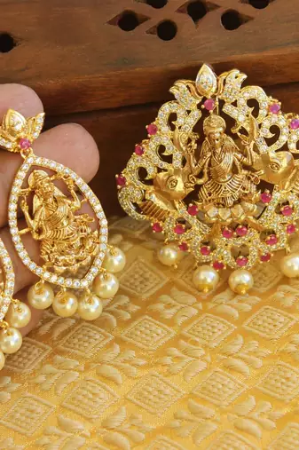 Designer gold plated cz temple pendant set