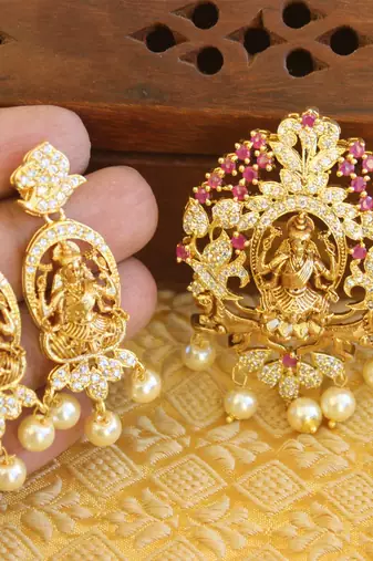 Designer gold plated cz temple pendant set