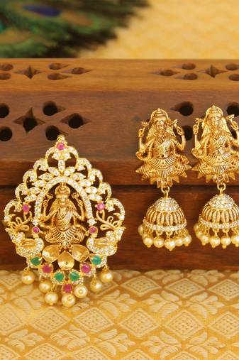 Designer gold plated cz temple pendant set