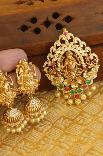 Designer gold plated cz temple pendant set