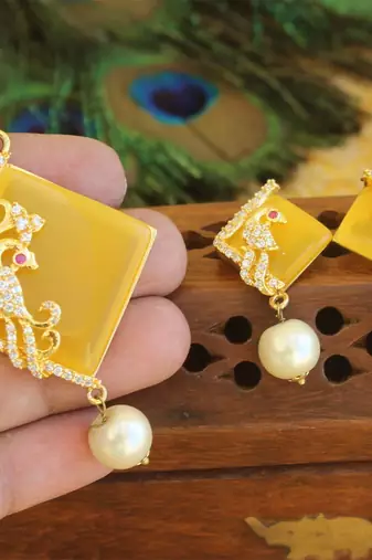 Designer gold plated cz stone pendant set