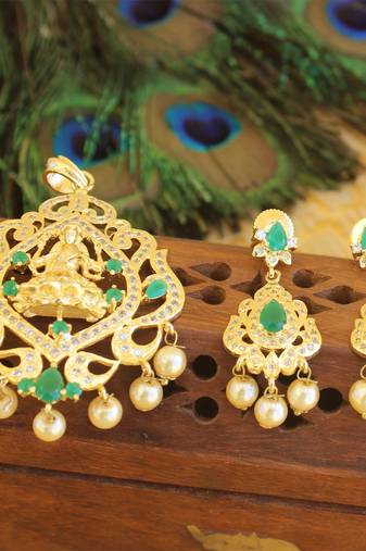 Designer gold plated cz temple pendant set