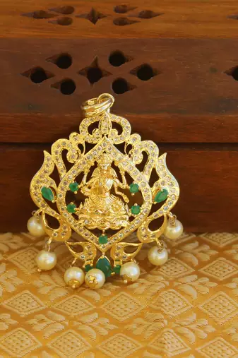 Designer gold plated cz temple pendant set