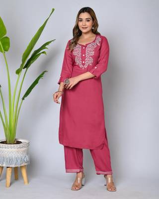Women Maroon Rayon Embroidered Kurta With Pant 1