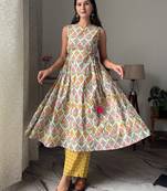 Janasya women's multicolor pure cotton ethnic motifs a-line kurta set