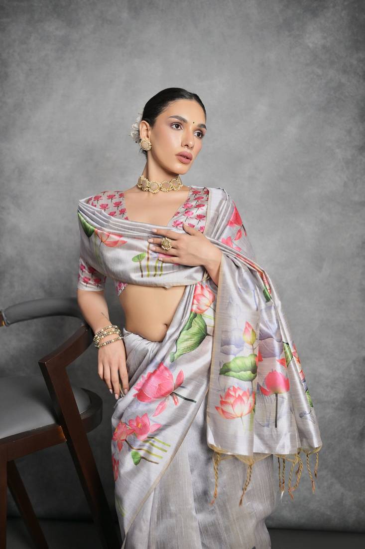 Grey Tussar Silk Lotus Printed Pallu & Designer  Border Saree With Blouse For Women