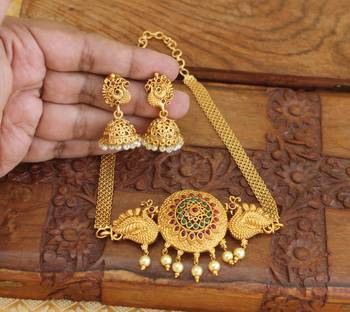 Matte finish peacock necklace set 2
