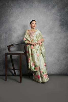 Pista Tussar Silk Lotus Printed Pallu & Designer  Border Saree With Blouse For Women 2