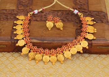 Matte finish temple coin necklace set 1