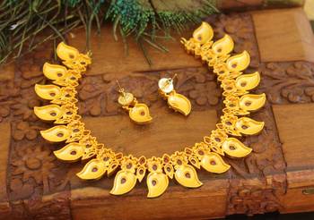 Designer matte finished mango necklace set 3