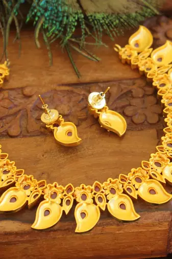 Designer matte finished mango necklace set