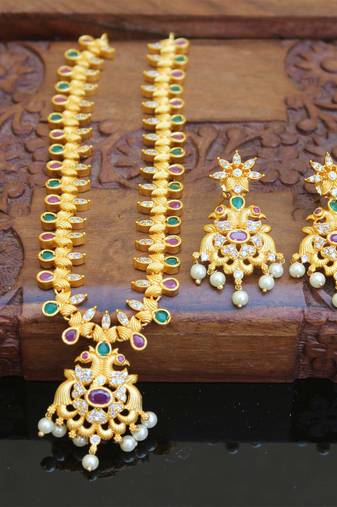Designer matte finish peacock pendant long necklace set