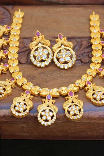 Designer matte finish peacock necklace set