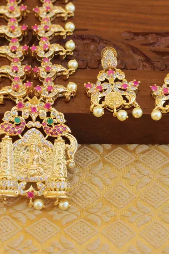 Designer gold plated temple necklace set