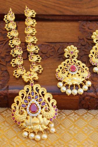 Designer gold plated peacock necklace set