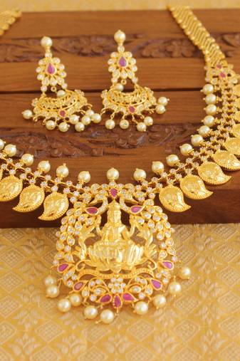 Designer gold plated cz temple necklace set
