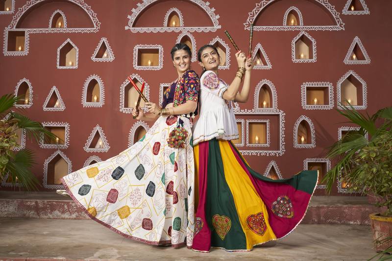 WHITE YELLOW THREAD EMBROIDERED WITH MIRROR POLY SILK TRADITIONAL PARTY FESTIVAL STITCHED LEHENGA CHOLI JACKET