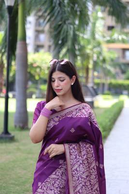 Purple Raw Silk Designer Border & Fancy Rich Pallu With Raw Silk Blouse And Saree For Women   3