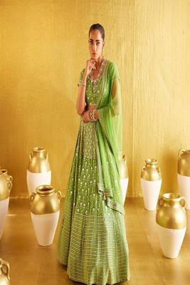 Green Banglori Silk Sequence With Thread And Jari Embroidery Work 2
