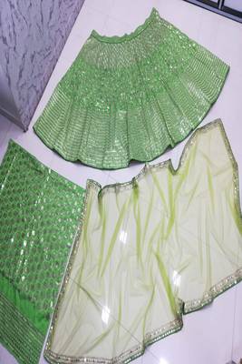 Green Banglori Silk Sequence With Thread And Jari Embroidery Work 4