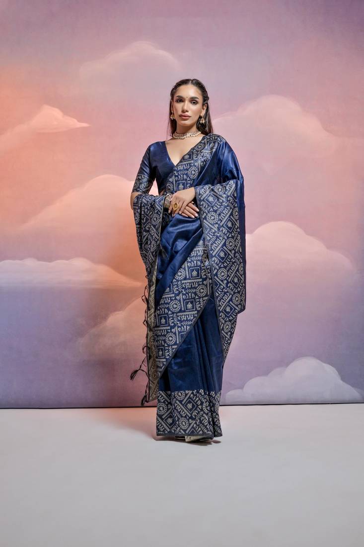 Navy Blue Raw Silk Designer Border & Fancy Rich Pallu With Raw Silk Blouse And Saree For Women  