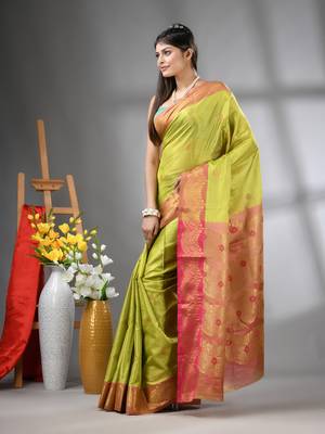 Light green texture motifs tissue silk saree with zari borders 2