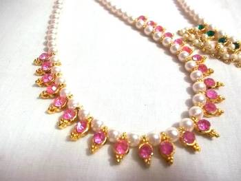 Special offer buy 1 get 1 free pearl necklace 3