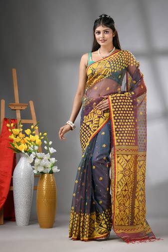 Grey dual-tone muslin soft saree with jamdani designs