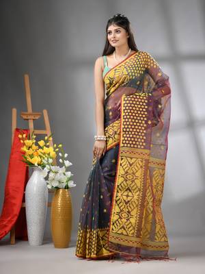 Grey dual-tone muslin soft saree with jamdani designs 2