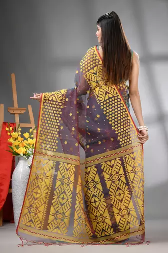 Grey dual-tone muslin soft saree with jamdani designs
