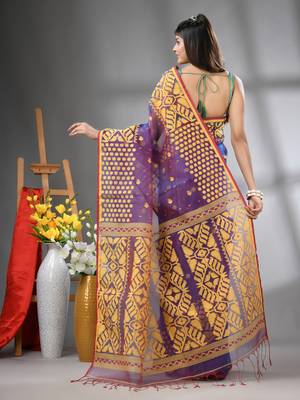 Violet dual-tone muslin soft saree with jamdani designs 3