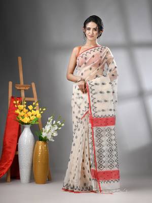 Cream muslin soft saree with jamdani designs 1