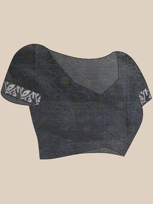 Grey muslin soft saree with jamdani designs 5