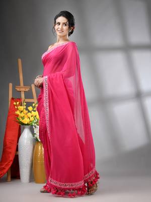 Pink mul cotton soft saree with embroidered borders 3