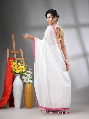 White mul cotton soft saree with gota patti borders 3