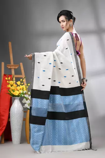 Off white cotton handwoven saree with texture designs