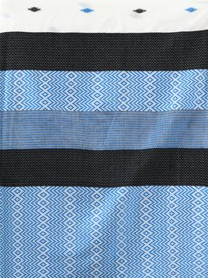 Off white cotton handwoven saree with texture designs 4