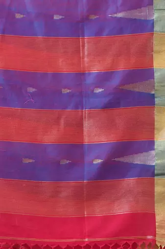 Pink texture motifs cotton saree with zari borders
