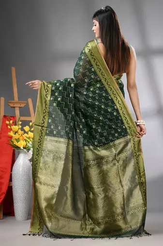 Bottle green cotton blend saree with texture designs